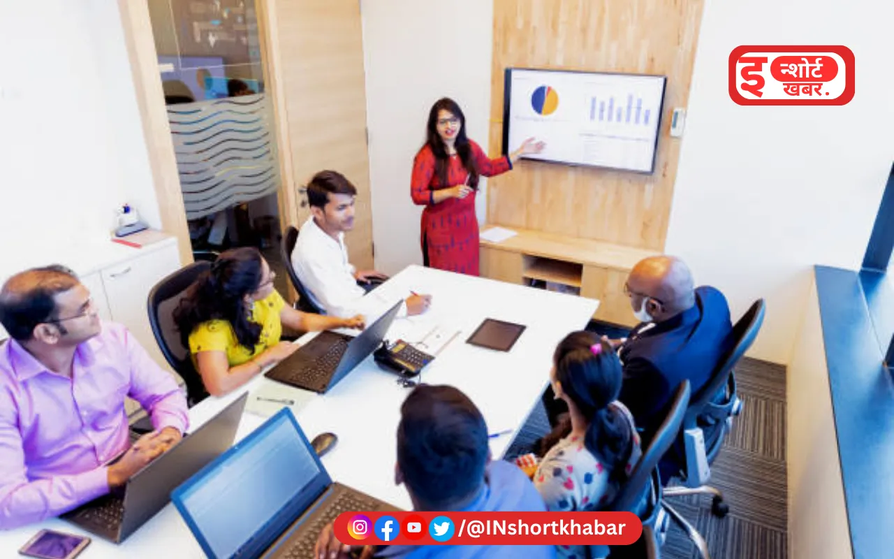 Small Business Ideas: 40 साल के हैं और शुरू करना है बिजनेस, एक मशीन की मदद से करें यह बिजनेस होगी लाखों की कमाई !