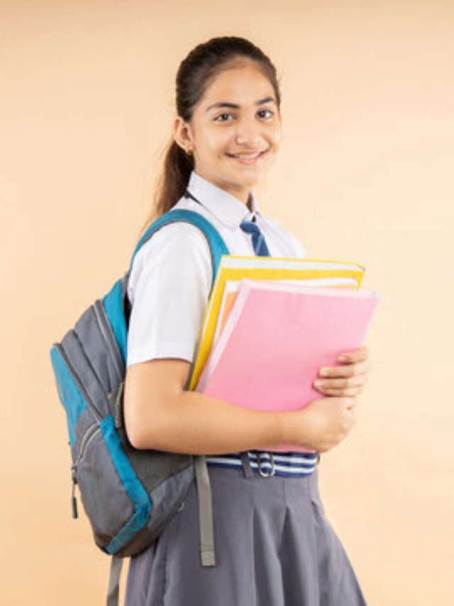 CBSE 12th Class में इस लड़के ने किया टॉप, जाने नाम